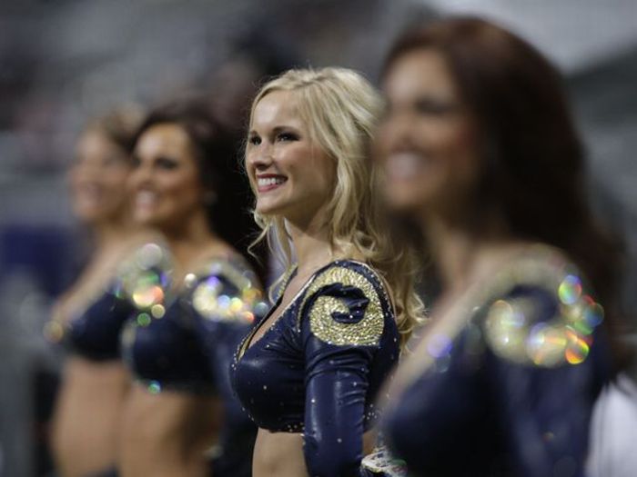 Cheerleaders (50 pics)