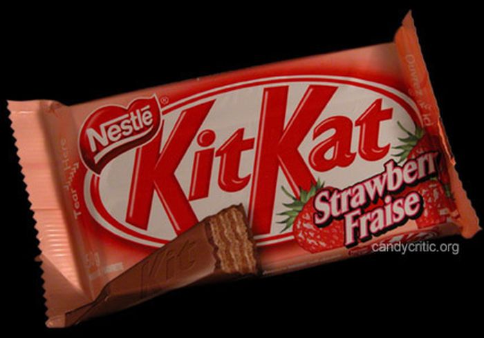 Kit Kat Varieties From Around The World (35 pics)