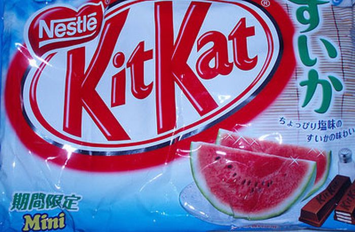 Kit Kat Varieties From Around The World (35 pics)