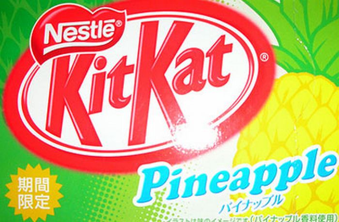 Kit Kat Varieties From Around The World (35 pics)