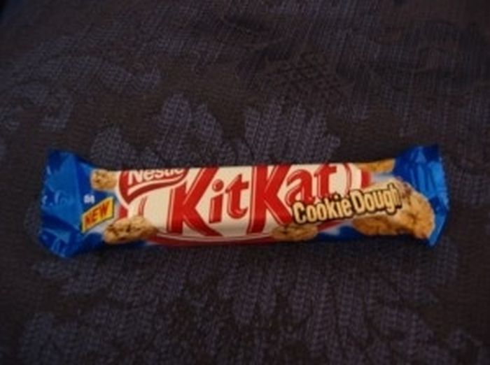 Kit Kat Varieties From Around The World (35 pics)