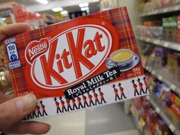 Kit Kat Varieties From Around The World (35 pics)