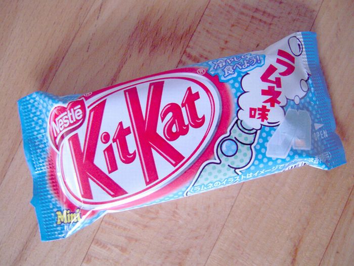 Kit Kat Varieties From Around The World (35 pics)