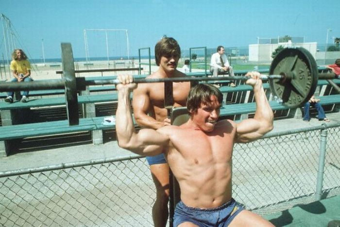 Young Arnold Schwarzenegger (100 pics)