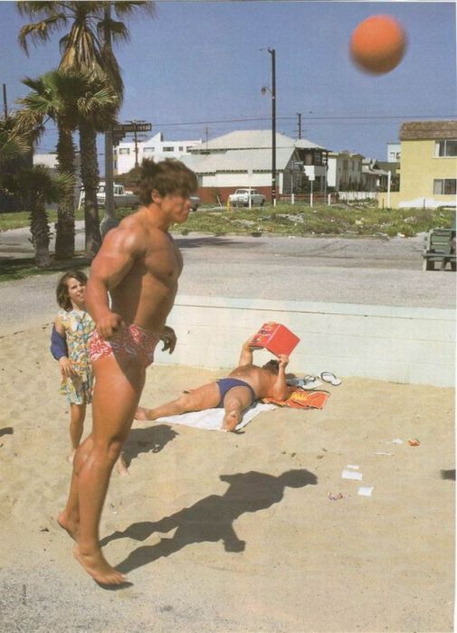 Young Arnold Schwarzenegger (100 pics)