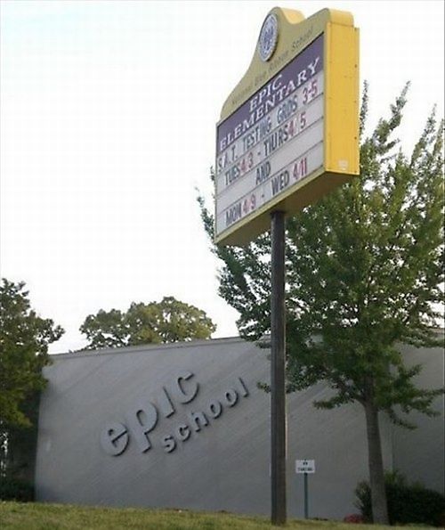 Bad School Names (19 pics)