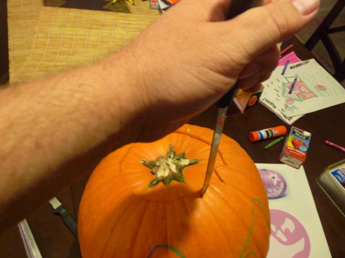 How to Create a Cannibal Pumpkin (34 pics)