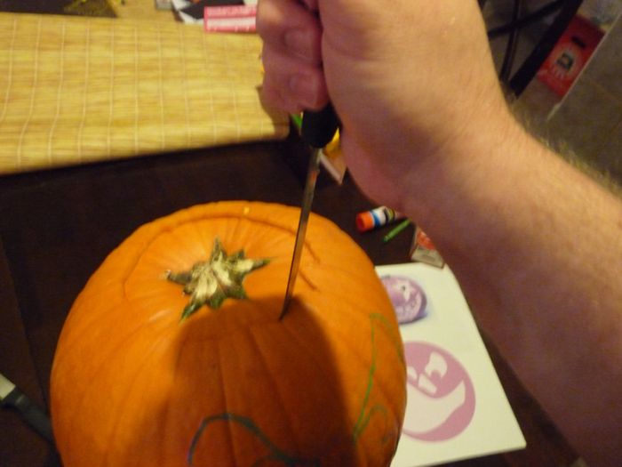 How to Create a Cannibal Pumpkin (34 pics)