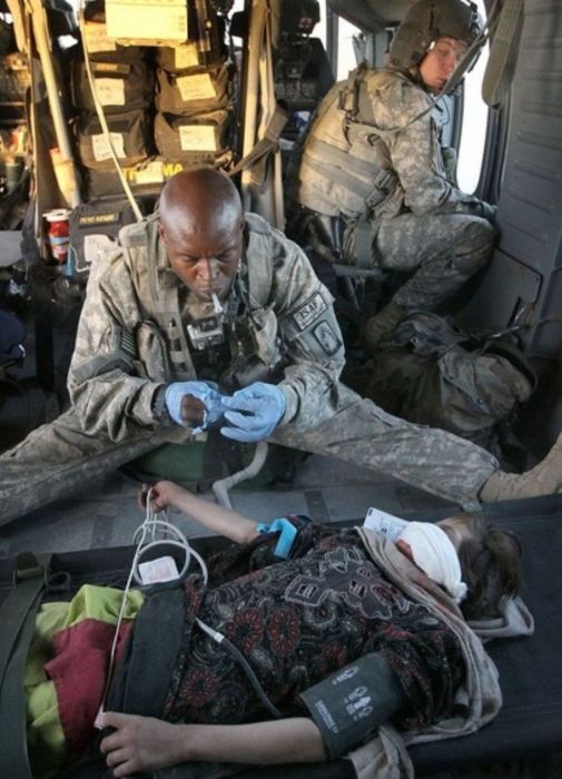 Military Medics (40 pics)