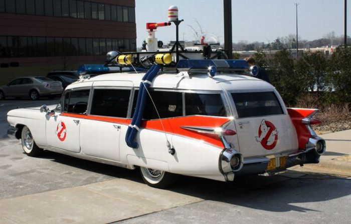 Movie Cars (43 pics)