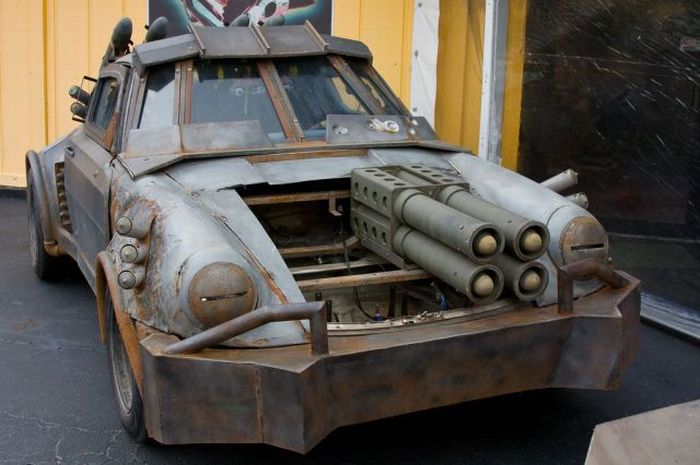 Movie Cars (43 pics)