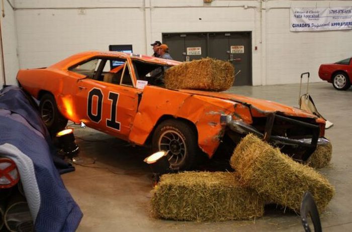 Movie Cars (43 pics)