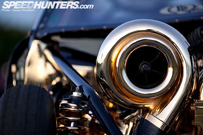 BMW M3 Powered by a Mazda Four Rotor Engine (17 pics)