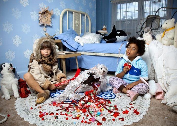 In the playroom (10 pics)