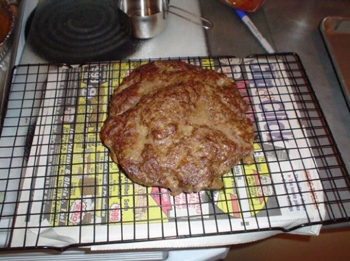 Meat Cake (14 pics)