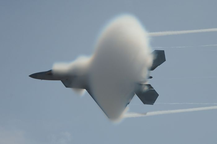 Breaking the Sound Barrier (9 pics)