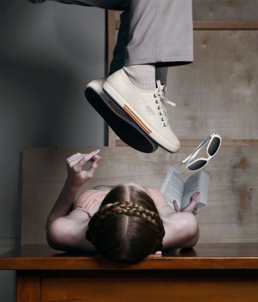 Photographs by Geof Kern (68 pics)