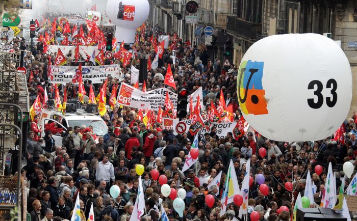 Strikes in France Continue (30 pics)