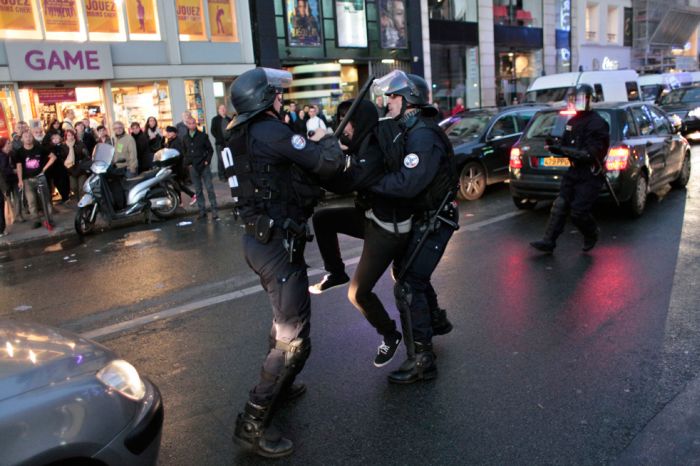 Strikes in France Continue (30 pics)