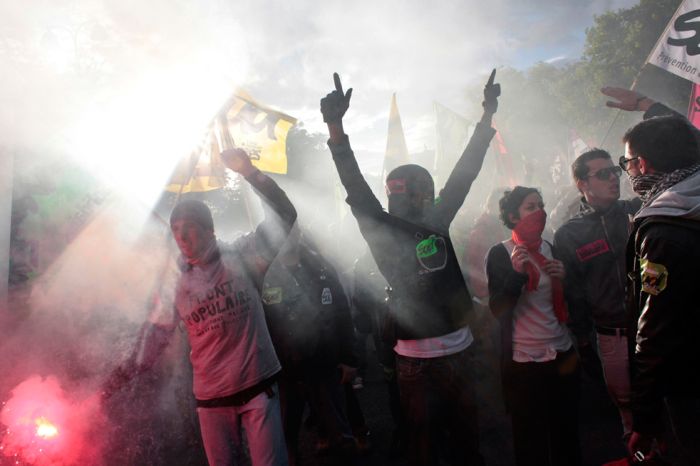 Strikes in France Continue (30 pics)