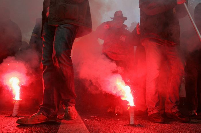 Strikes in France Continue (30 pics)