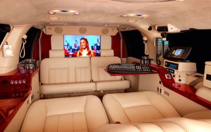 Ford Excursion Luxury Edition (6 pics)