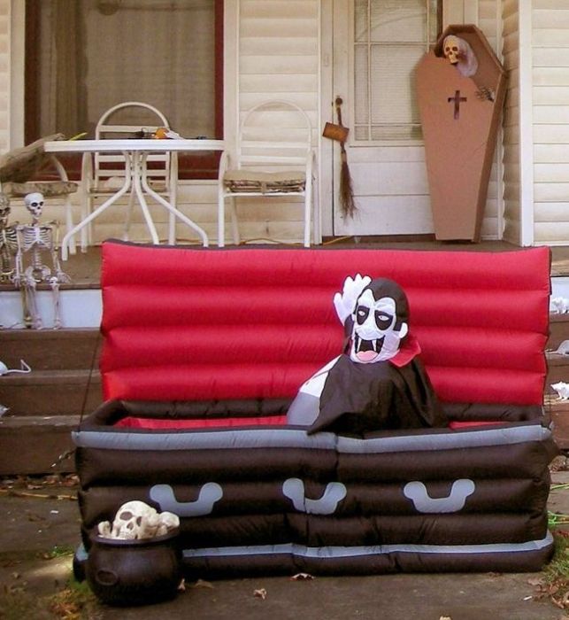 This House is Ready for Halloween (8 pics)