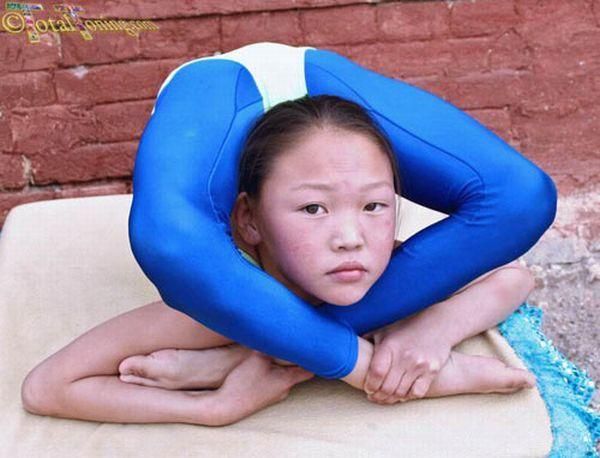 Very Flexible Chinese Girls 38 Pics