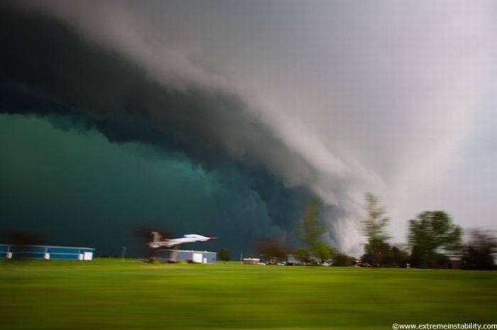 Photos Of Weather Phenomena (66 Pics)