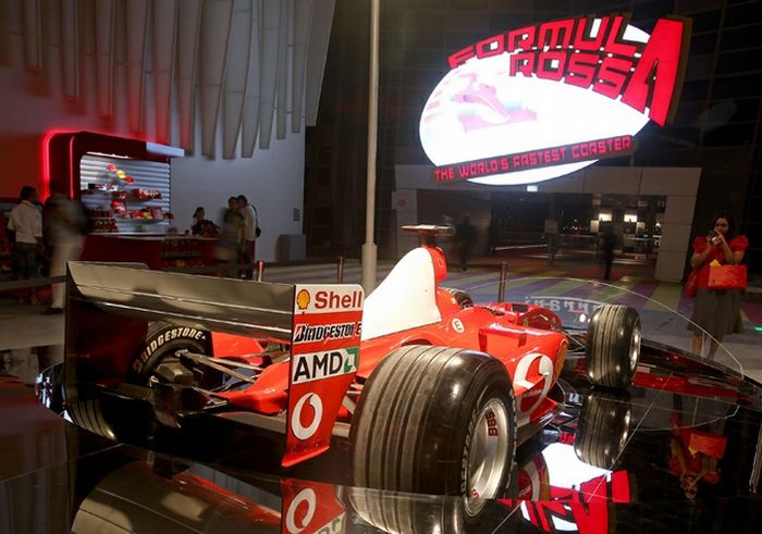 Ferrari World Abu Dhabi (15 pics)