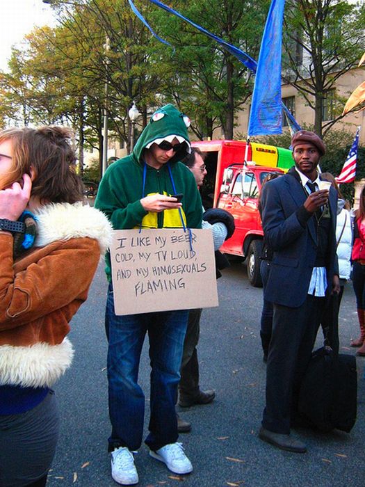 The 100 Best Signs At The Rally To Restore Sanity And/Or Fear (100 pics)