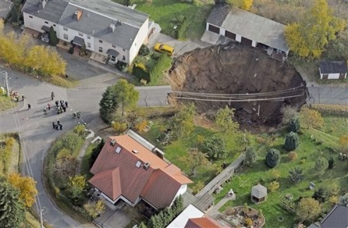 Giant Landslide in Germany (12 pics)