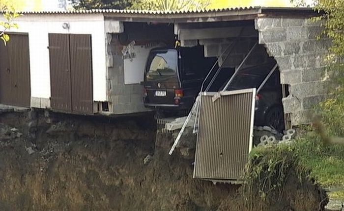 Giant Landslide in Germany (12 pics)