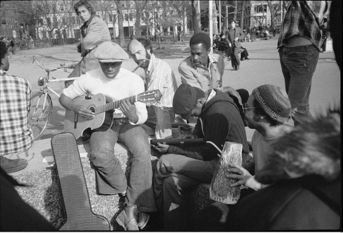 New York City Street Photography 1974 (18 pics)