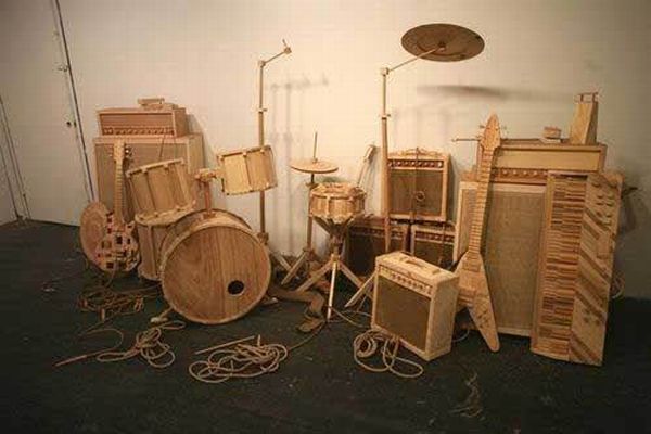 Awesome Wooden Sculptures (20 pics)