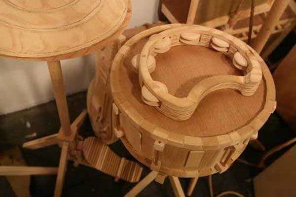 Awesome Wooden Sculptures (20 pics)