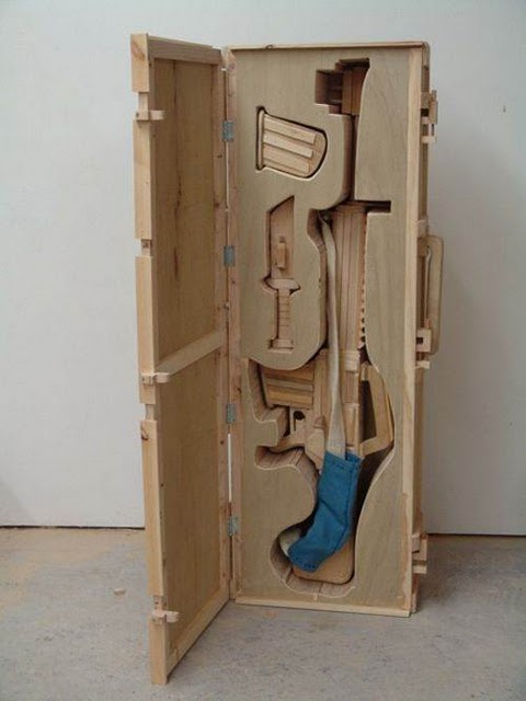 Awesome Wooden Sculptures (20 pics)