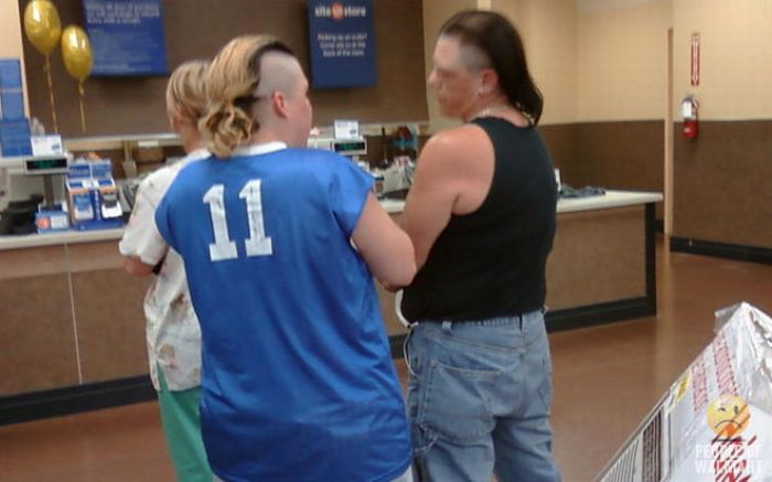 People of WalMart. Part 7 (94 pics)