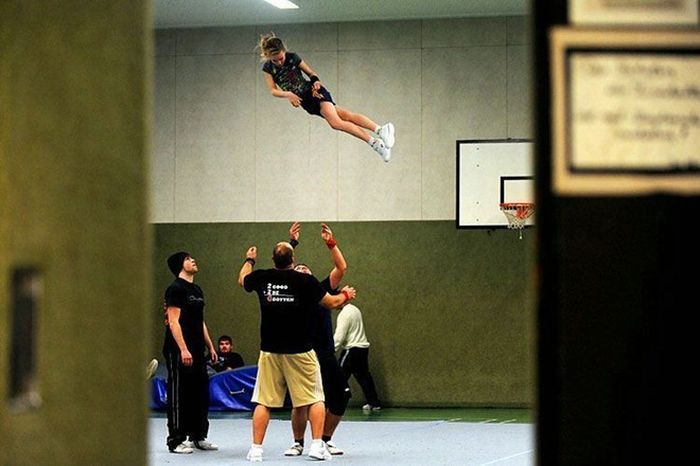 Awesome Jumps (47 pics)