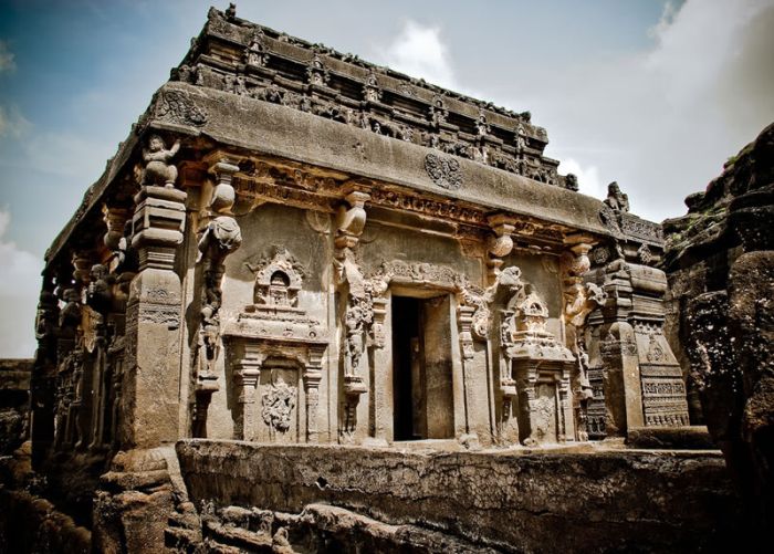 Ellora Caves (28 pics)