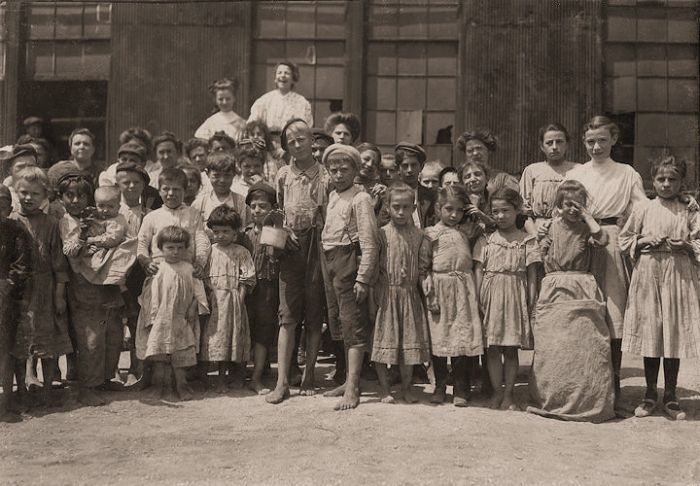 Child Labor in America 1908-1912 (69 pics)