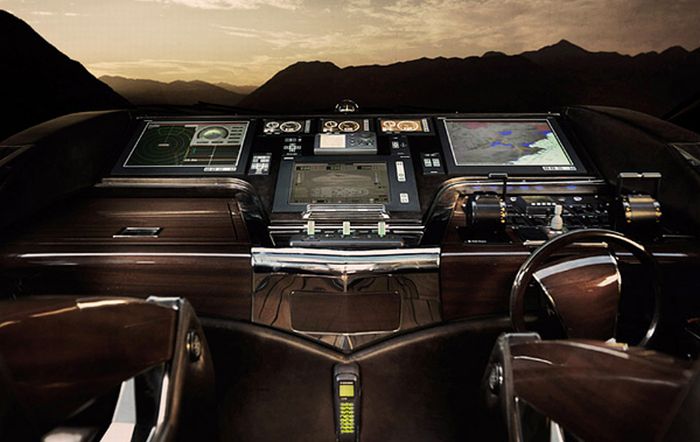 Hedonist Yacht (17 pics)