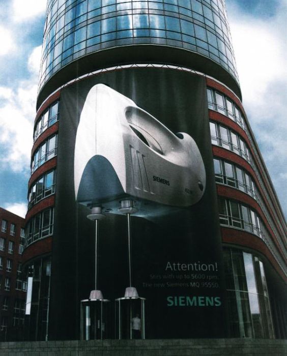 The Best of Ads on Buildings (21 pics)