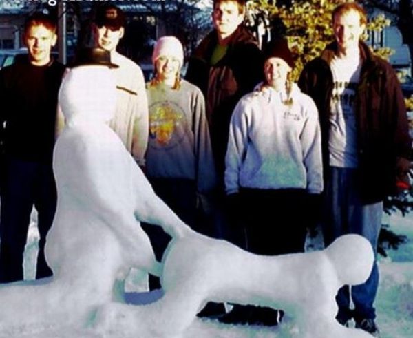 X-Rated Snowmen (20 pics)