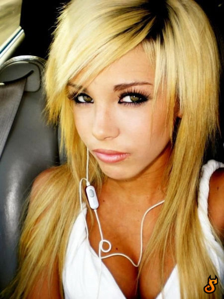 Cute Emo Girls (60 pics)