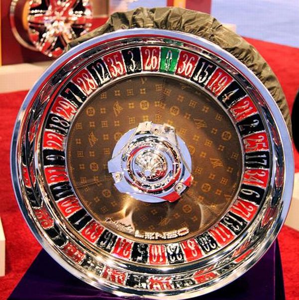 Bling Bling Rims (23 pics)