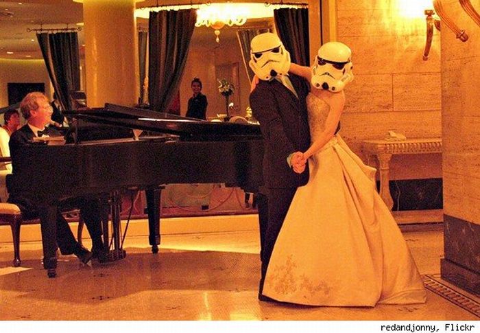 Couple Document Married Life As Stormtroopers (11 pics)