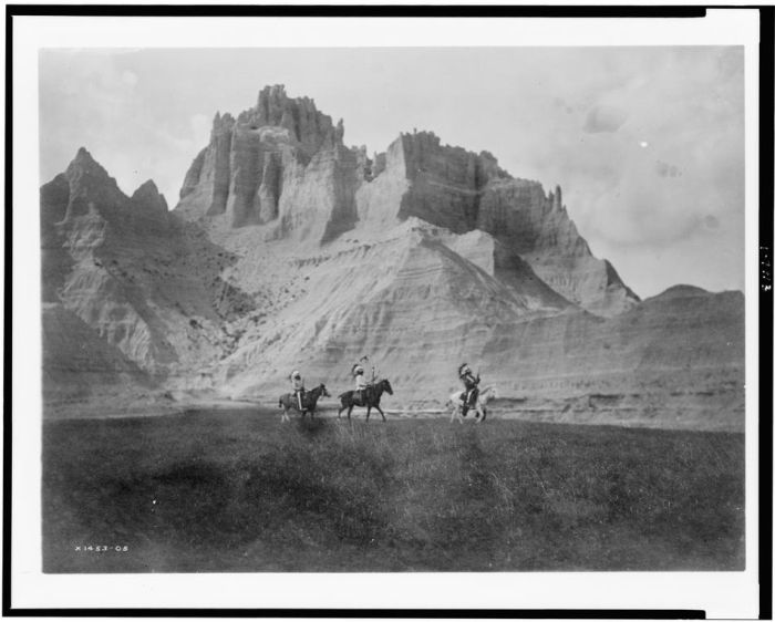 North American Indian Photographs (101 pics)