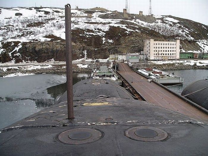 Russian Nuclear Submarine (94 pics)