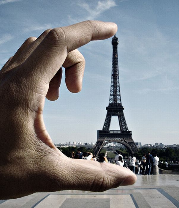 Forced Perspective Photography (88 pics)